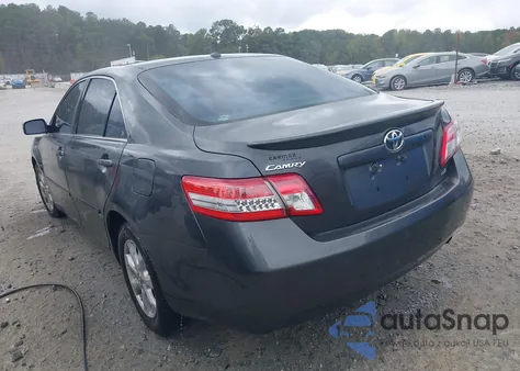 2010 Toyota Camry Le z USA, uszkodzony, nr VIN 4T1BF3EK9AU068354